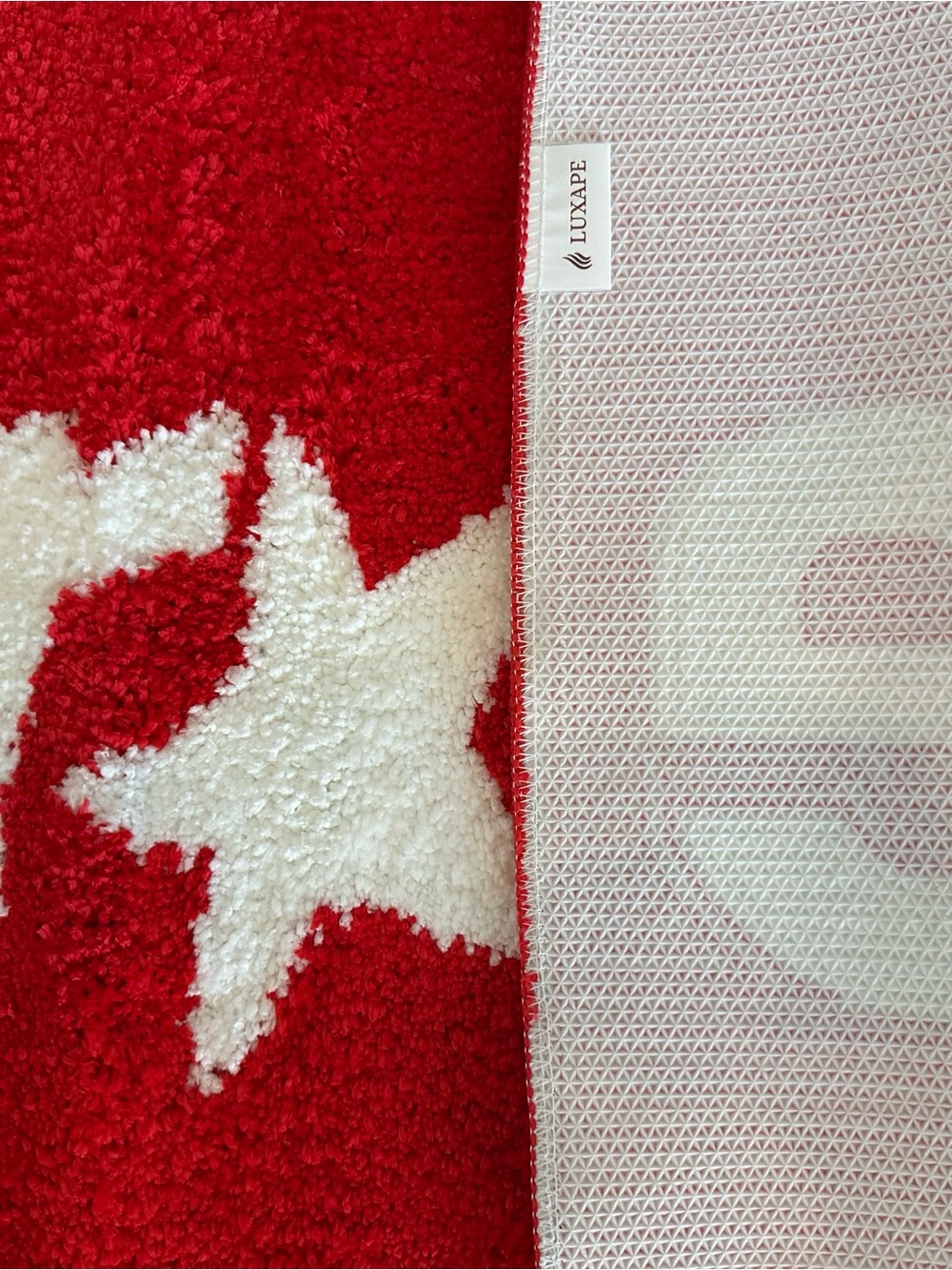Supreme Rug with star pattern - Picture 3 of 5